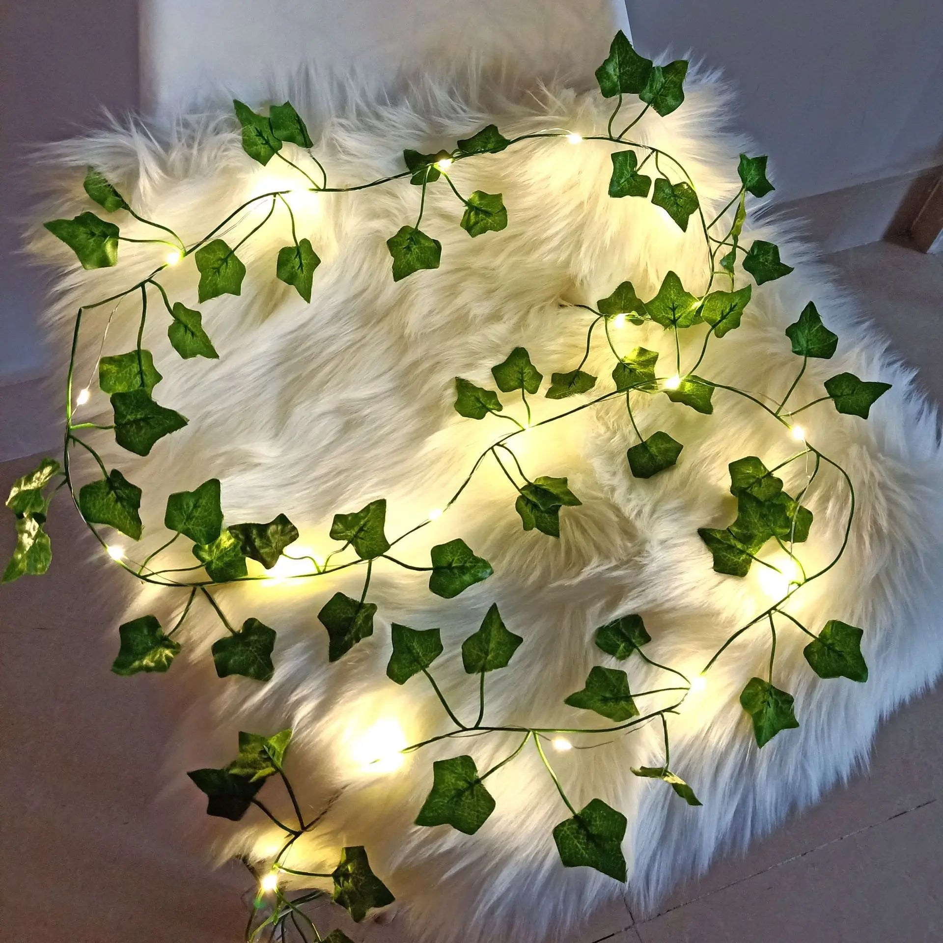 Enchanted Ivy Solar Fairy Lights™